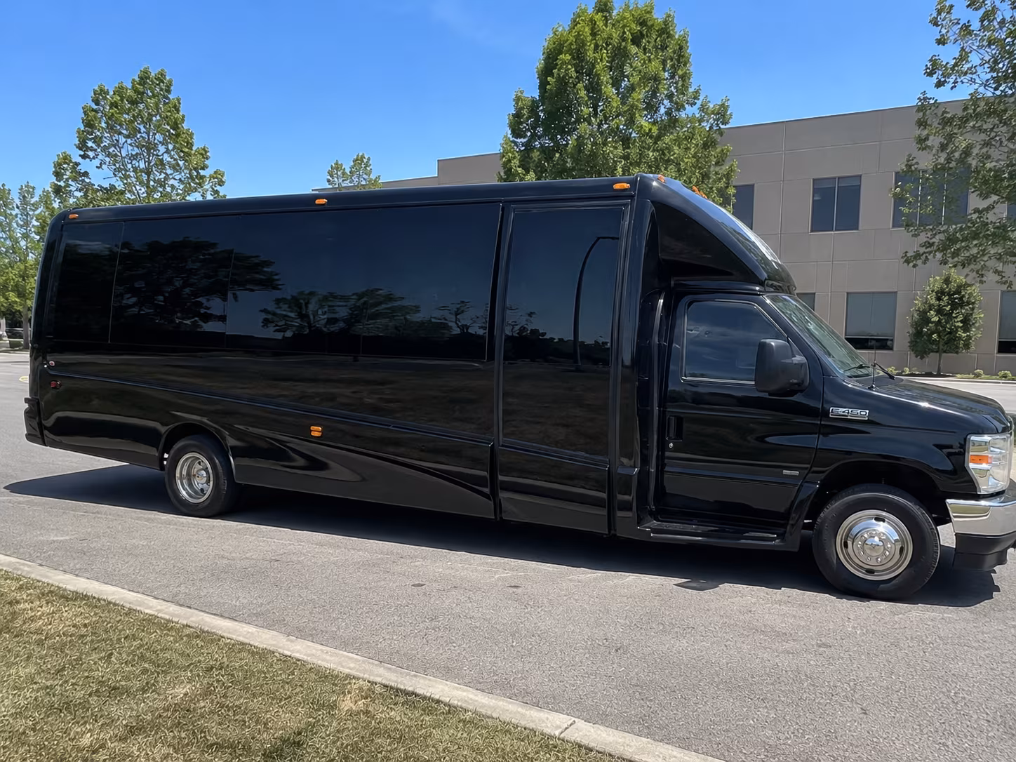 Carrollton Bachelor & Bachelorette Transportation