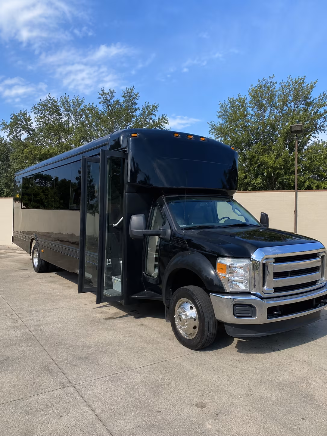 Dallas Prom & Homecoming Transportation party bus exterior