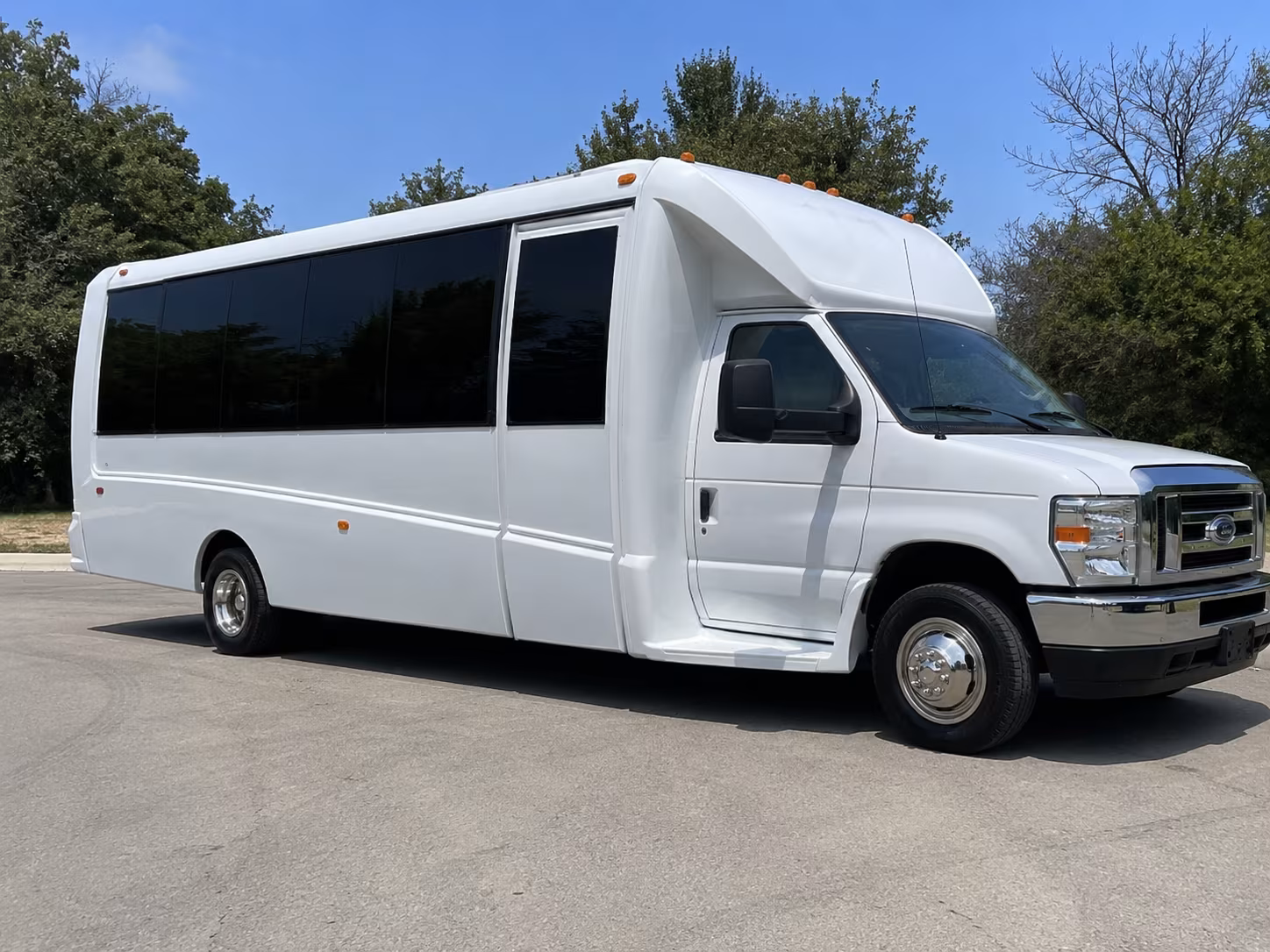 Dallas Sporting Event Transportation party bus exterior