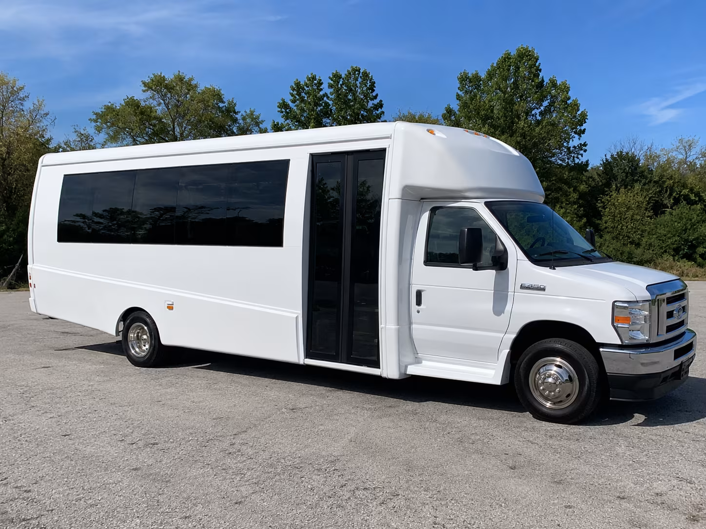 Dallas Winery Tour & Pub Crawl Transportation party bus exterior