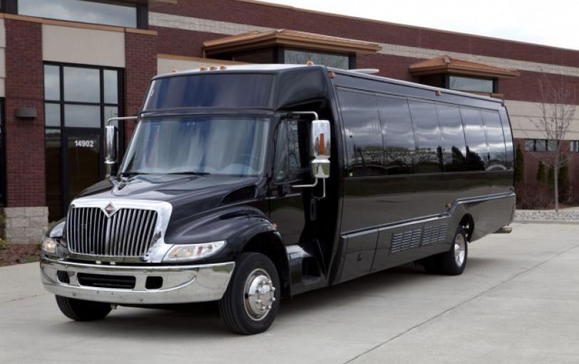 Wichita Falls 35 Passenger Party Bus